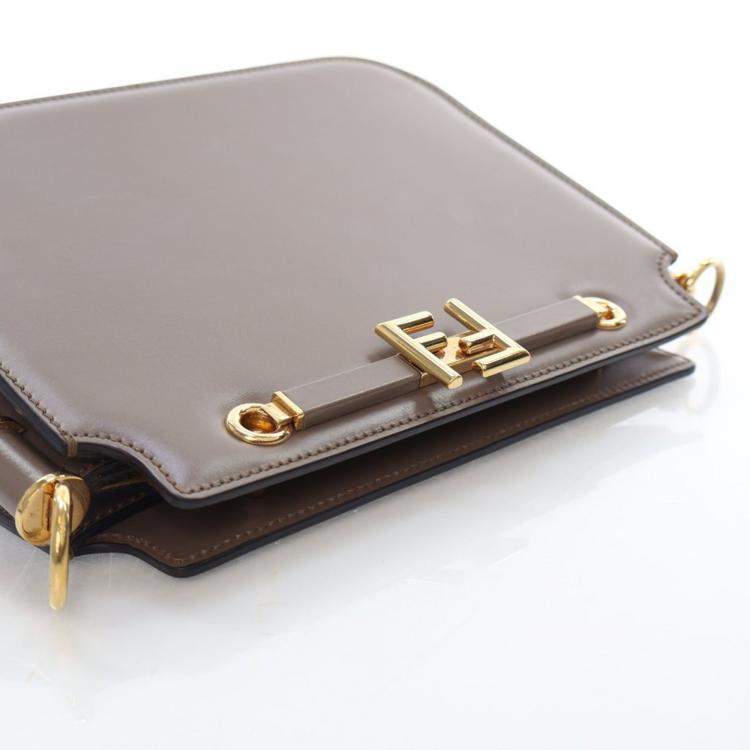 Pre Owned Fendi Vitello King Luxor Touch Shoulder Bag