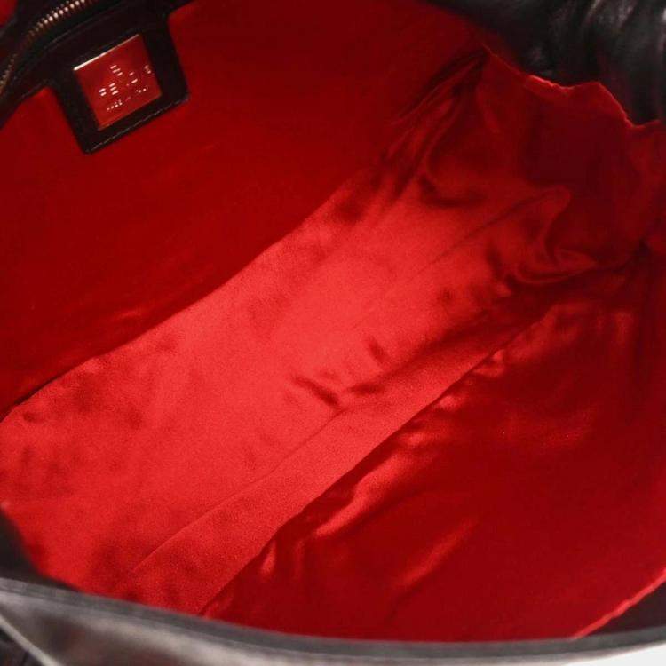 مملوكة مسبقًا Fendi Black Lambskin Baguette Mamma Handbag