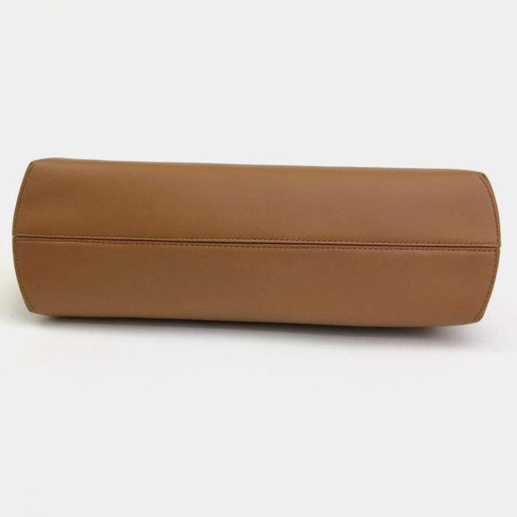 مملوكة مسبقًا Fendi Medium Brown Calfskin First Clutch