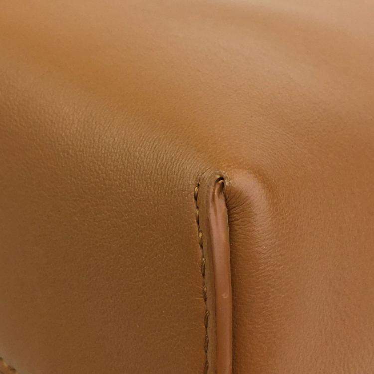 مملوكة مسبقًا Fendi Medium Brown Calfskin First Clutch