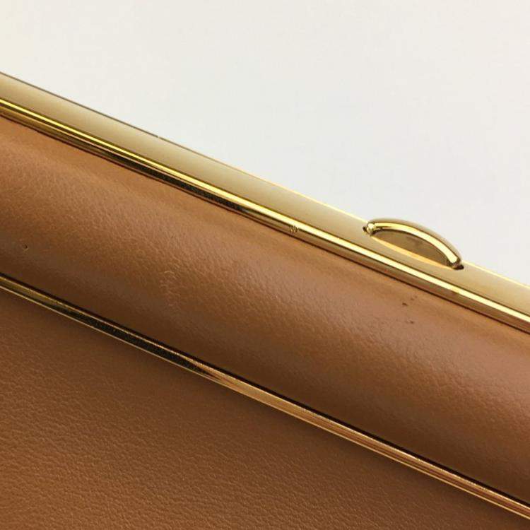 مملوكة مسبقًا Fendi Medium Brown Calfskin First Clutch