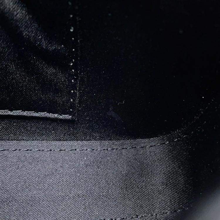 Pre Owned Fendi Marc Jacobs Collaboration Baguette Phone Pouch Black/White Leather