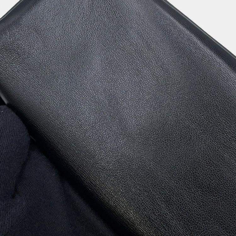 Pre Owned Fendi Marc Jacobs Collaboration Baguette Phone Pouch Black/White Leather