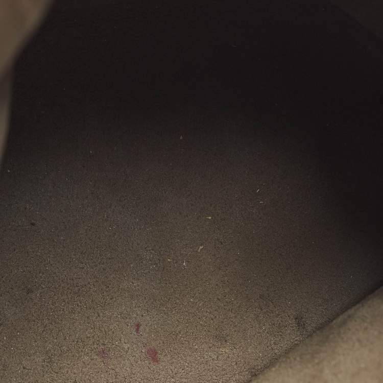 Pre Owned Fendi Mon Tresor Mini Navy Blue Leather Bucket Bag