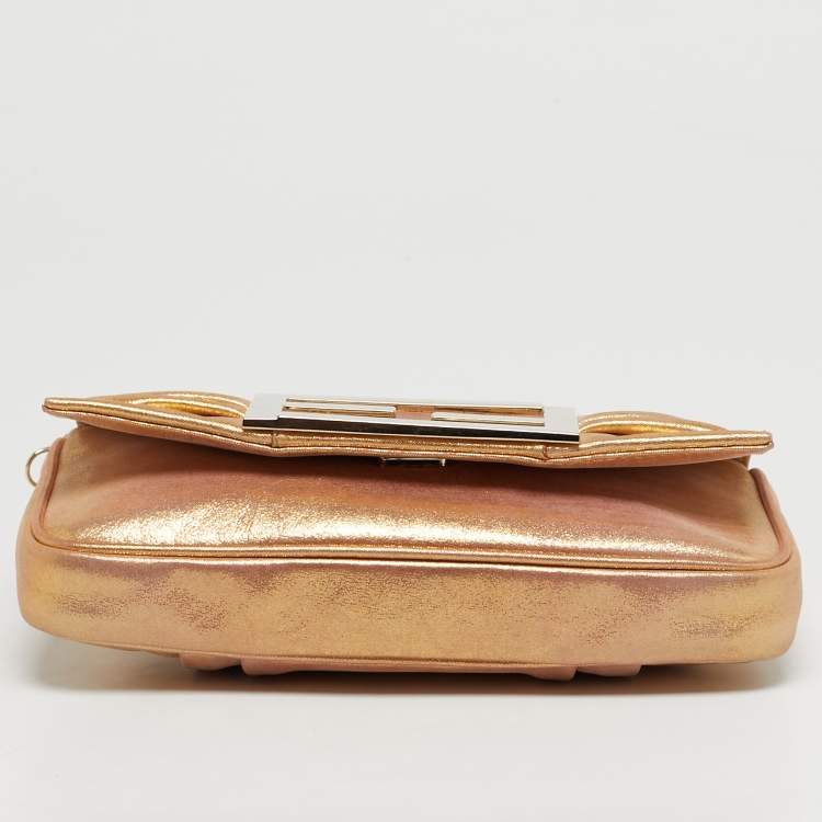 Pre Owned Fendi Mia Gold Shimmer Leather Chain Clutch