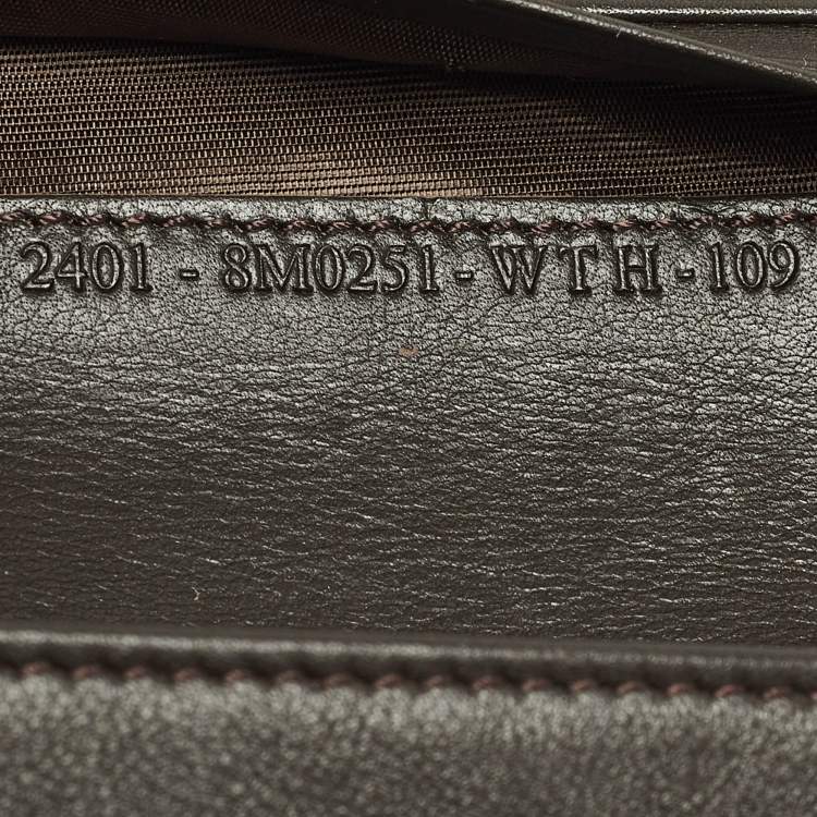 مملوكة مسبقًا محفظة فندي شعار FF تبغ زوكا كانفاس كونتيننتال