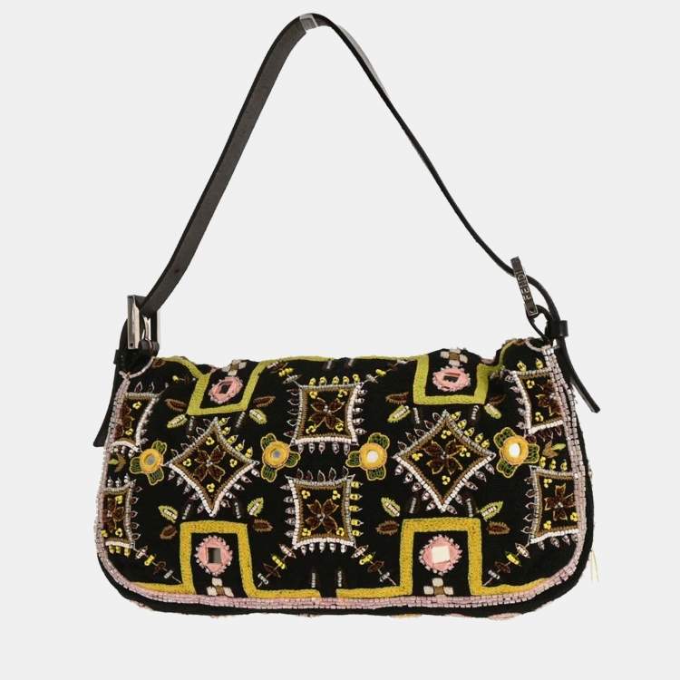 مملوكة مسبقًا Fendi Black Canvas Beads Baguette Handbag