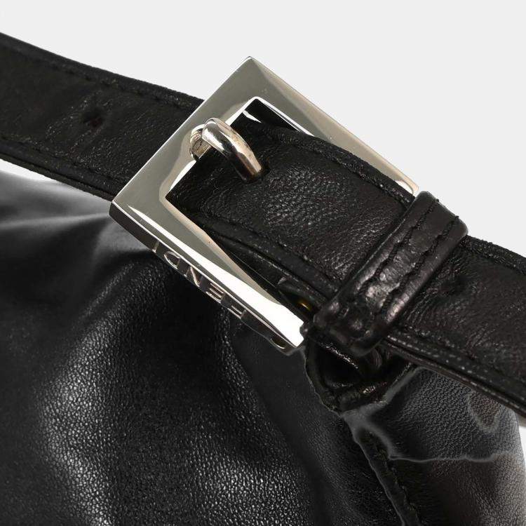 مملوكة مسبقًا Fendi Baguette Black Leather Shoulder Bag