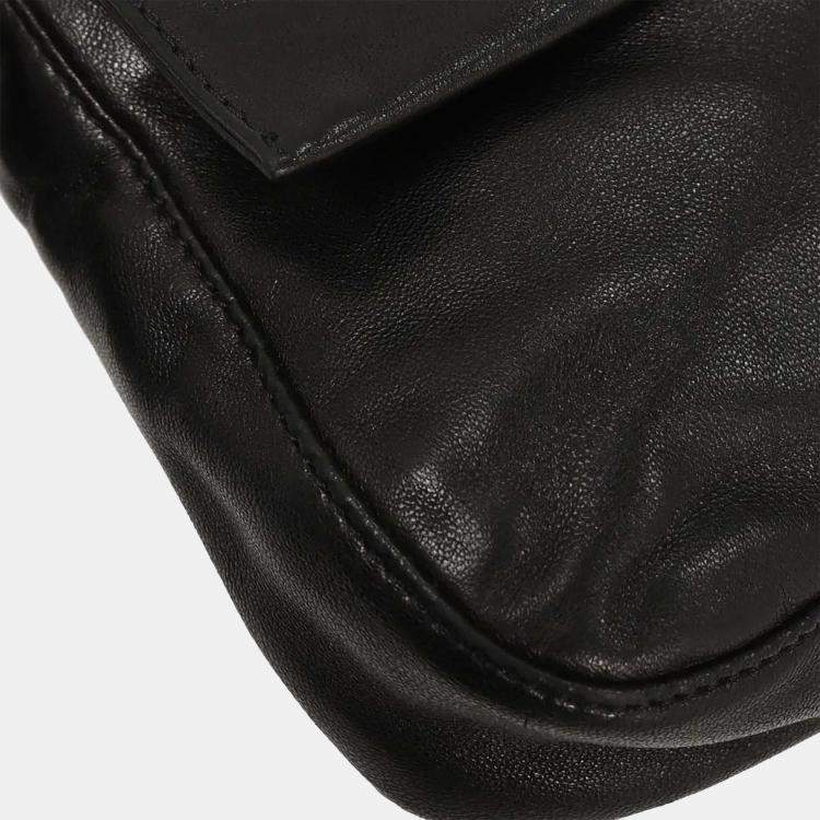 مملوكة مسبقًا Fendi Baguette Black Leather Shoulder Bag