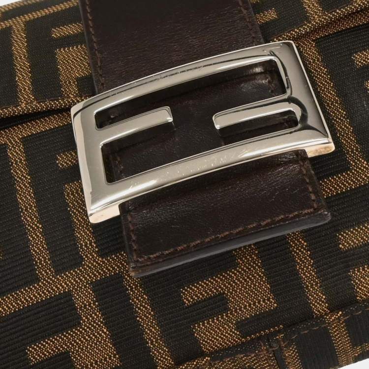 Pre Owned Fendi Baguette Brown Zucca Canvas Shoulder Bag