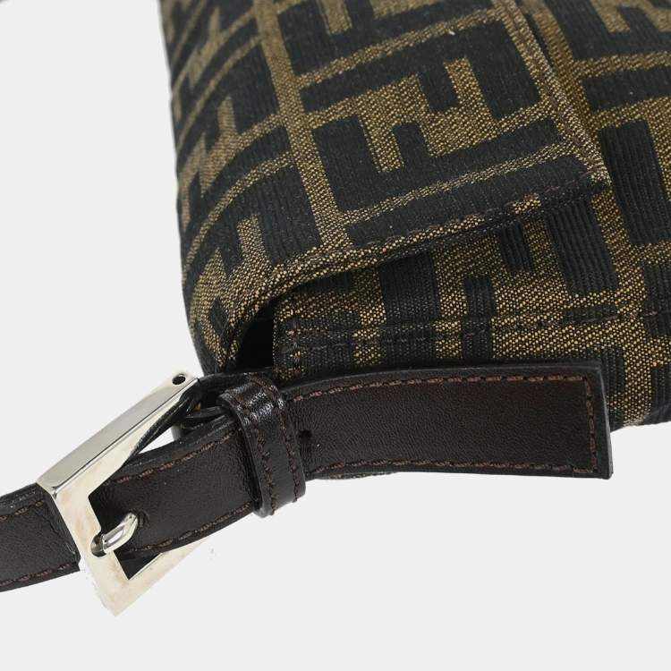 Pre Owned Fendi Baguette Brown Zucca Canvas Shoulder Bag