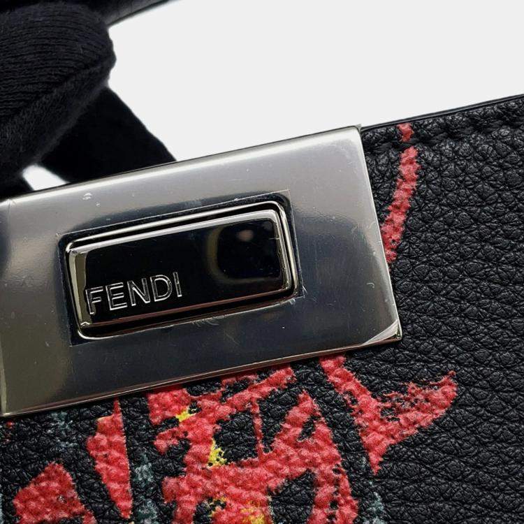 Pre Owned Fendi Peekaboo Iseeu Mini Leather Handbag Black