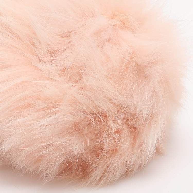 مملوكة مسبقًا Fendi Pink For Fur and Leather Small First Clutch