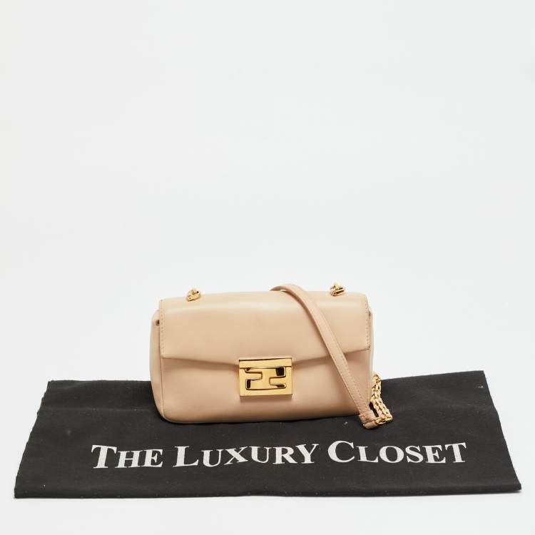 Pre Owned Fendi Be Baguette Mini Peach Leather Shoulder Bag