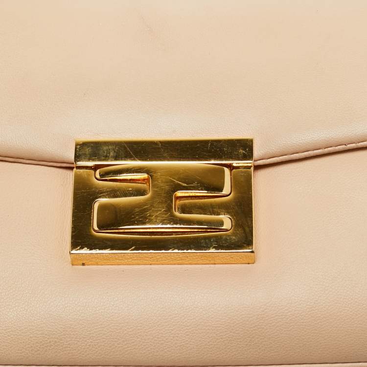 Pre Owned Fendi Be Baguette Mini Peach Leather Shoulder Bag