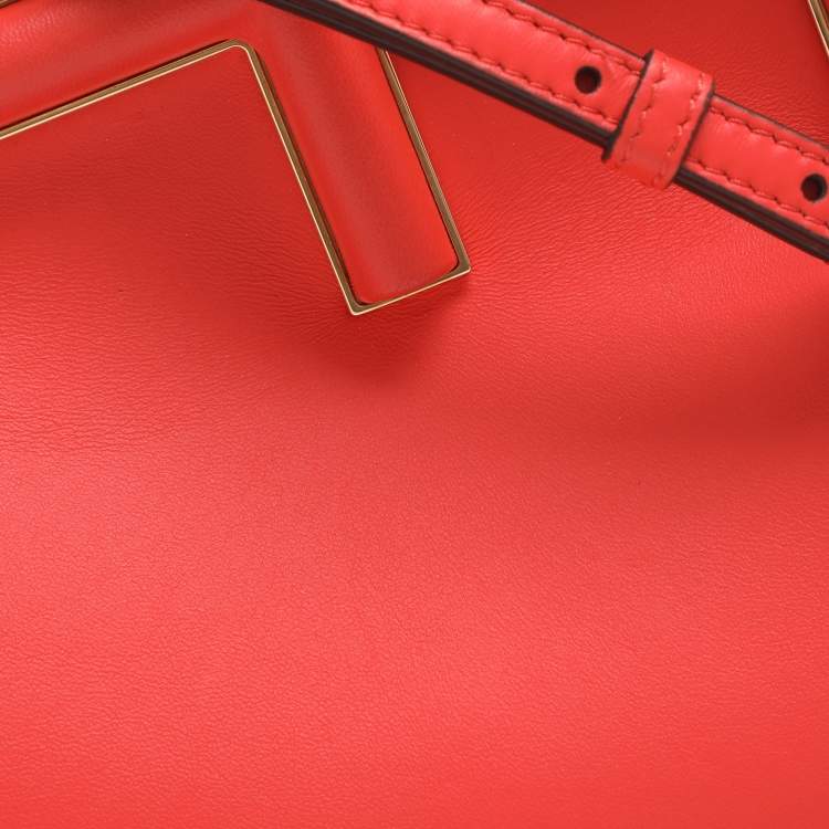 Pre Owned Fendi Fendi First Small Red Leather Clutches