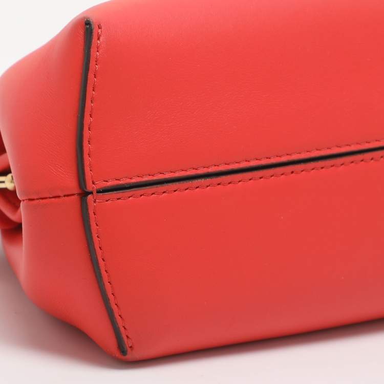 Pre Owned Fendi Fendi First Small Red Leather Clutches