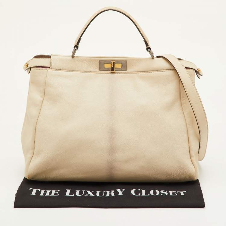 Pre Owned Fendi Peekaboo Large Cream Leather Top Handle Bag