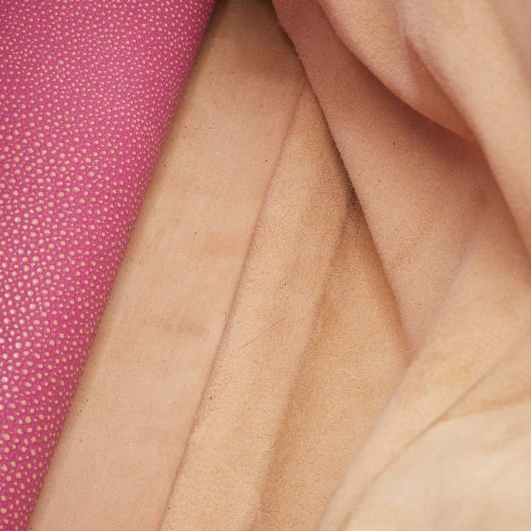 Pre Owned Fendi Peekaboo Large Cream Leather Top Handle Bag