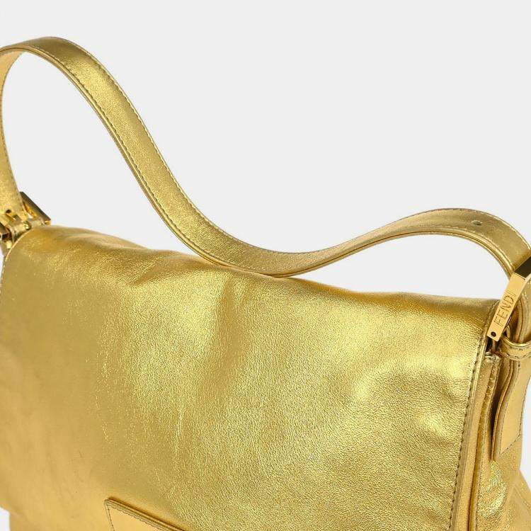 Pre Owned Fendi Gold Lambskin Mamma Baguette Handbag