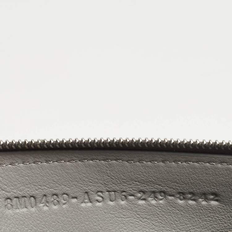 Pre Owned Fendi Head Of A Goddess Print Grey Selleria Leather Zip Card Case