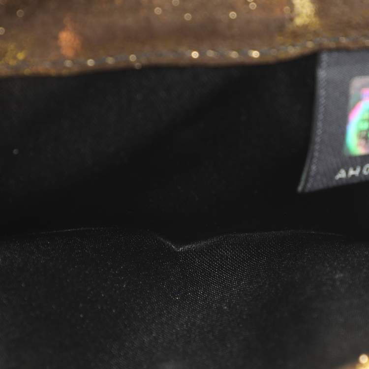 مملوكة مسبقًا محفظة فندي باغيت قماش بلون ذهبي وجلد طية ثنائية