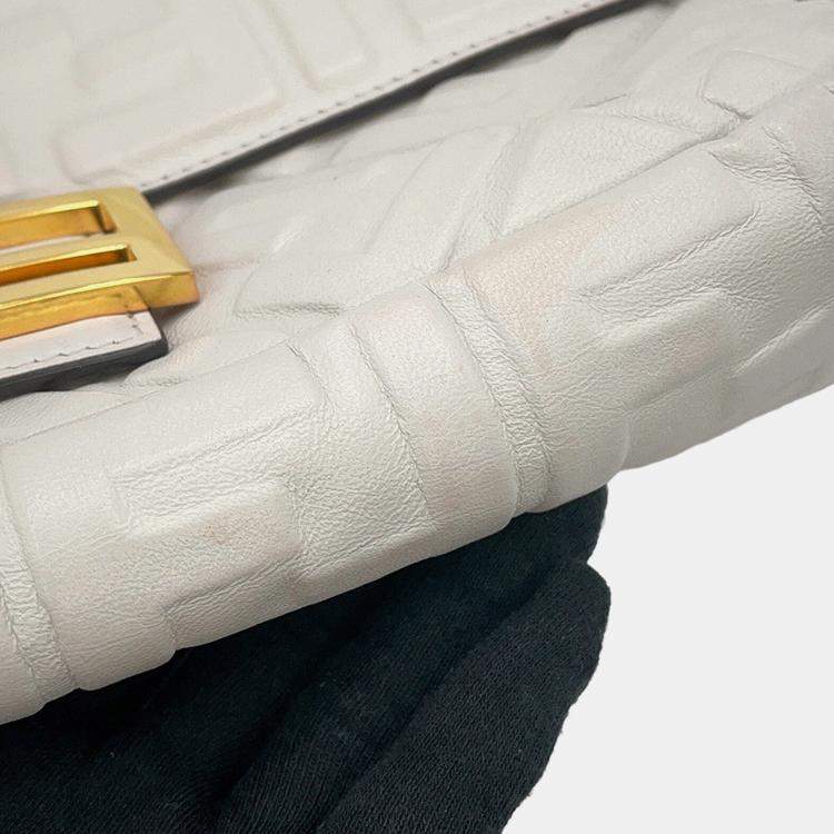 Pre Owned Fendi Baguette White Leather