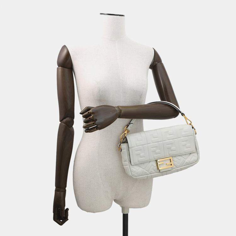 Pre Owned Fendi Baguette White Leather