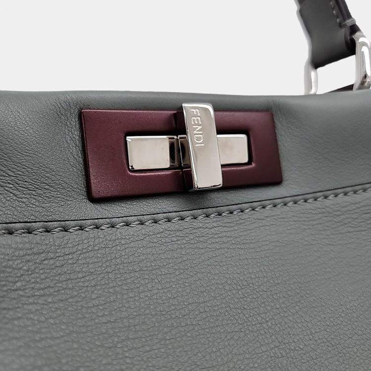 Pre Owned Fendi Grey Leather Peekaboo Regular