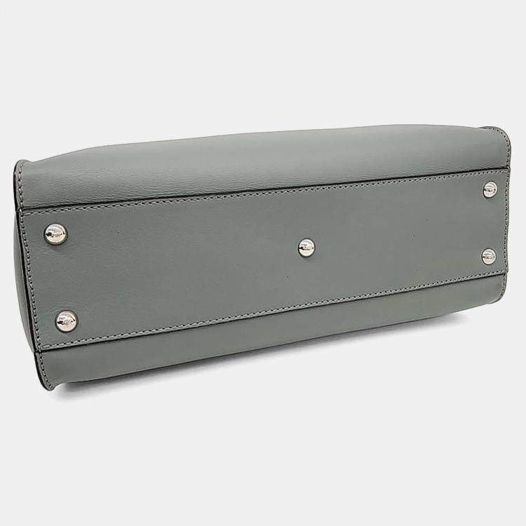 Pre Owned Fendi Grey Leather Peekaboo Regular