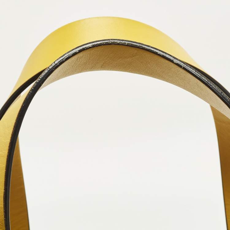 Pre Owned Fendi Mania Large Yellow/White FF Vertigo Coated Canvas Tote