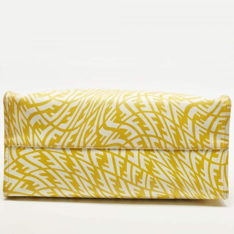 Pre Owned Fendi Mania Large Yellow/White FF Vertigo Coated Canvas Tote