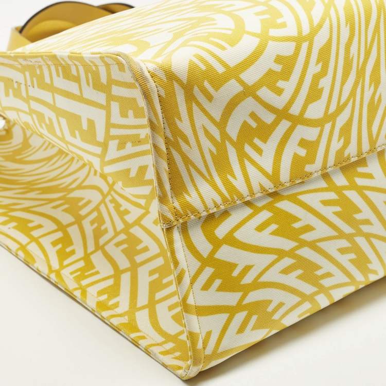 Pre Owned Fendi Mania Large Yellow/White FF Vertigo Coated Canvas Tote