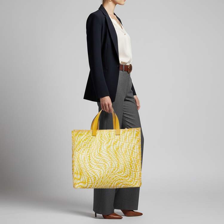 Pre Owned Fendi Mania Large Yellow/White FF Vertigo Coated Canvas Tote