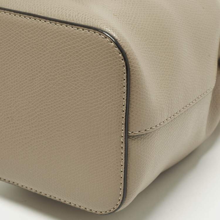 Pre Owned Fendi Mon Tresor Mini Leather Drawstring Bucket Bag