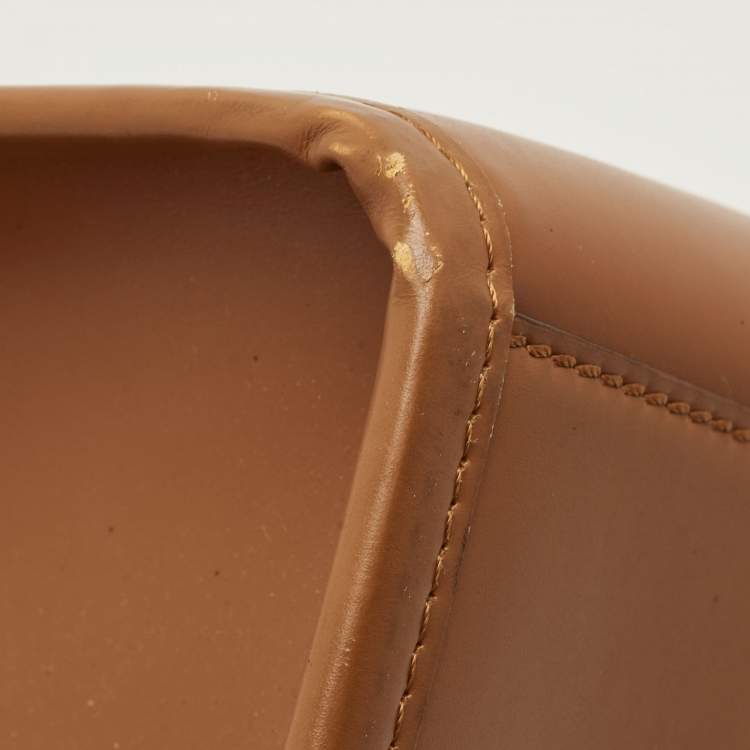 Pre Owned Fendi Sunshine Medium Brown Leather Shopper Tote