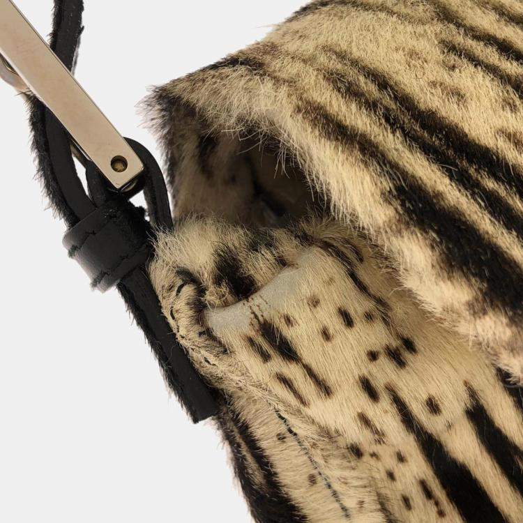 Pre Owned Fendi Baguette Shoulder Bag