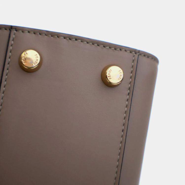 Pre Owned Fendi Small Calfskin Peekaboo ISeeU