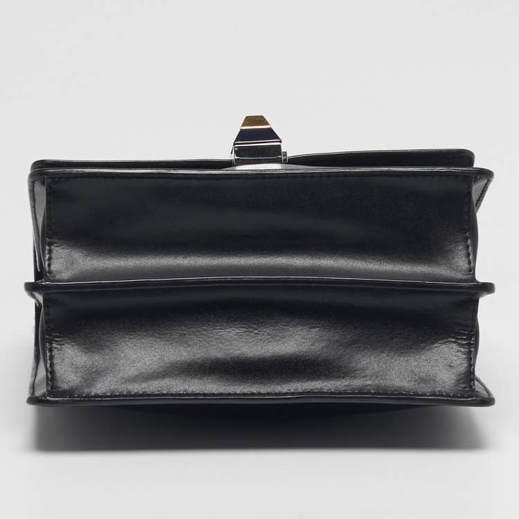 Pre Owned Fendi Kan I Mini Black Leather Shoulder Bag