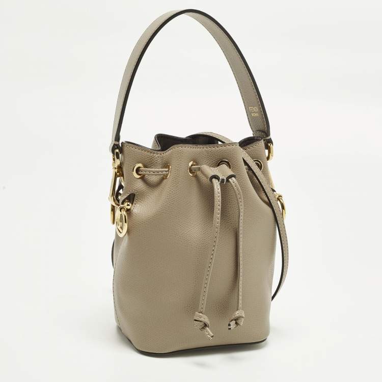Pre Owned Fendi Mon Tresor Mini Beige Leather Bucket Bag