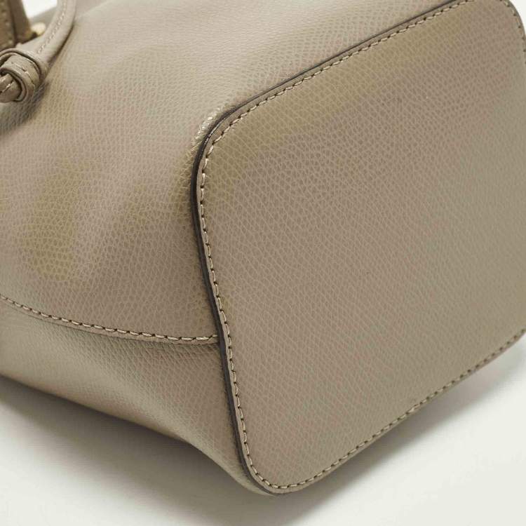 Pre Owned Fendi Mon Tresor Mini Beige Leather Bucket Bag