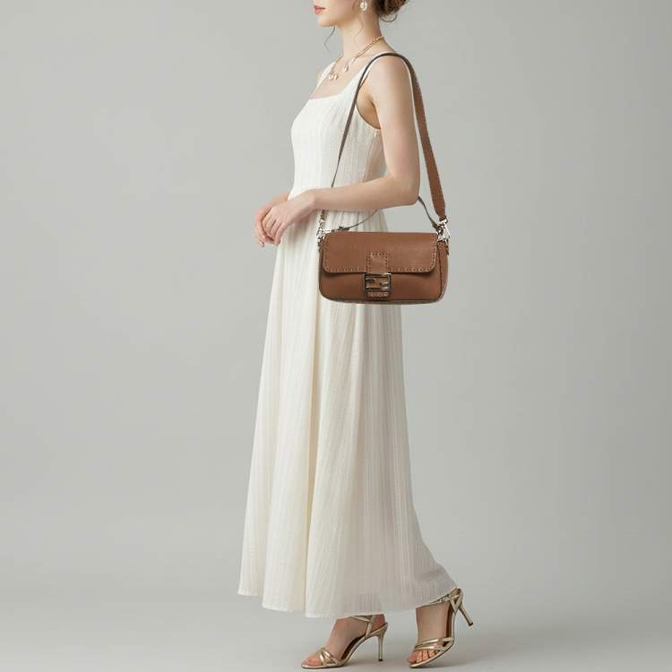 Pre Owned Fendi Baguette Medium Brown Selleria Leather Bag