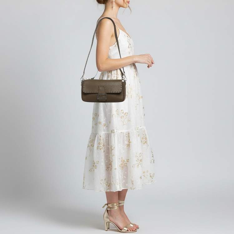 Pre Owned Fendi Baguette Selleria Olive Brown Leather Shoulder Bag