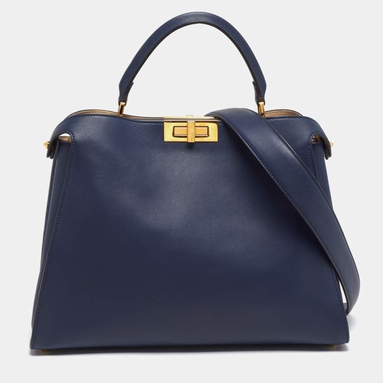 مملوكة مسبقًا Fendi Peekaboo Iconic Large Navy Blue Leather Essentially Top Handle Bag