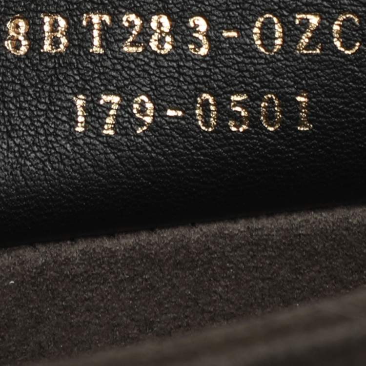 Pre Owned Fendi Scalloped Kan I Medium Dark Beige Leather Shoulder Bag