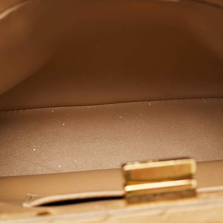 Pre Owned Fendi Peekaboo Mini Beige Ostrich Leather Top Handle Bag
