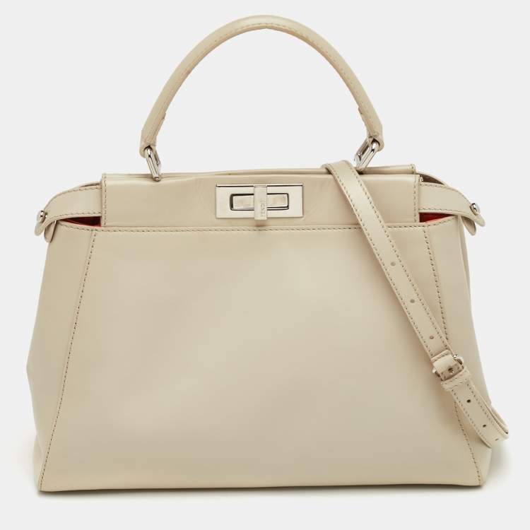 Pre Owned Fendi Peekaboo Cream Medium Leather Top Handle Bag