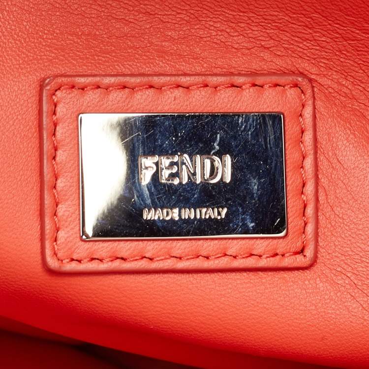 Pre Owned Fendi Peekaboo Cream Medium Leather Top Handle Bag
