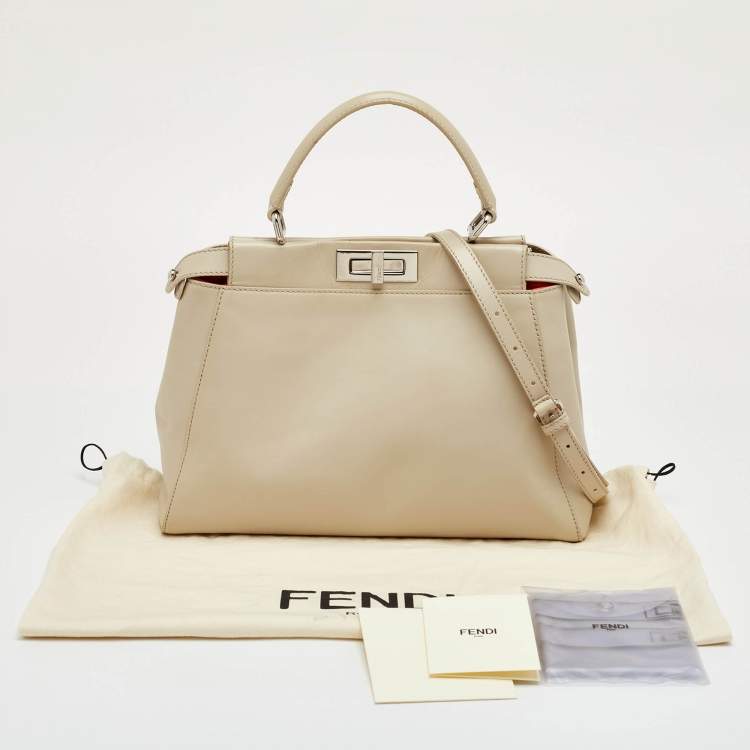 Pre Owned Fendi Peekaboo Cream Medium Leather Top Handle Bag