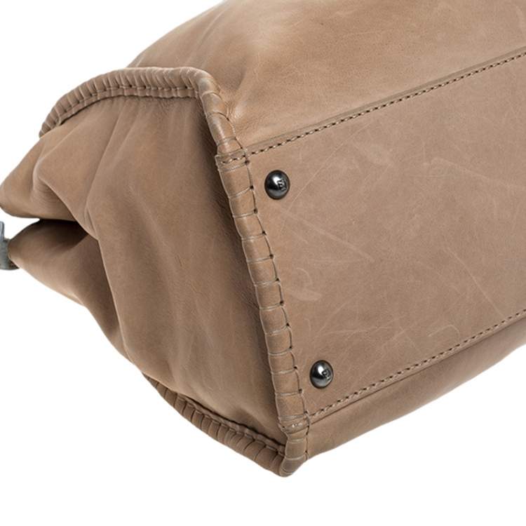 Pre Owned Fendi Beige Leather Large Selleria Peekaboo Top Handle Bag